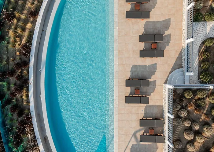 Nilea Island Living Ξενοδοχείο με διαμερίσματα Αγία Άννα