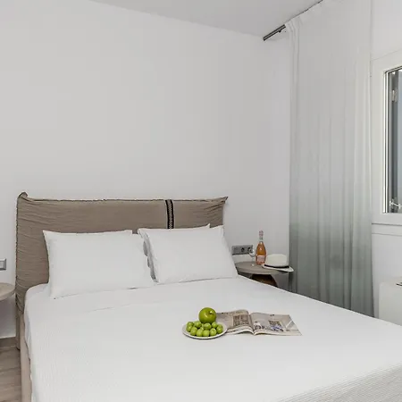 Niléa Island Living Aparthotel 4*