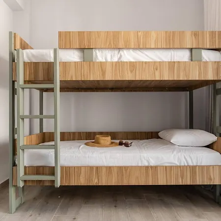 Aparthotel Niléa Island Living 4*
