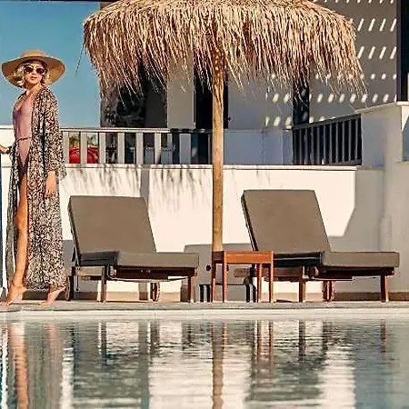 Апарт-отель Nilea Island Living