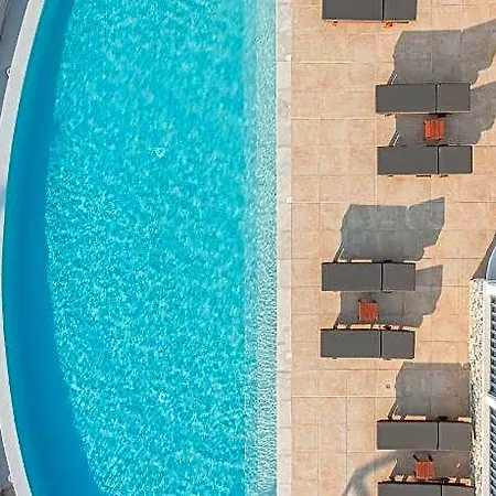Nilea Island Living Апарт-отель