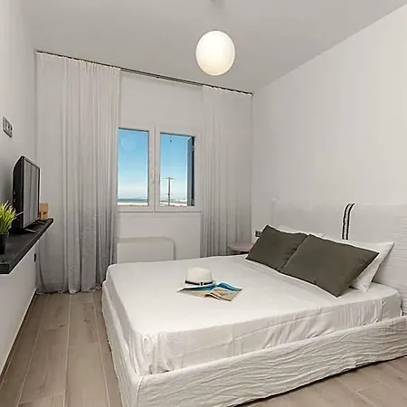 Апарт-отель Nilea Island Living 4*