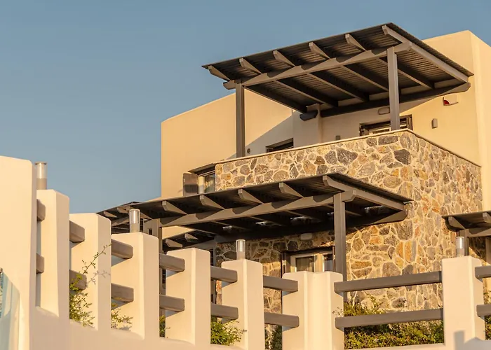 Nilea Island Living מלון דירות 4*