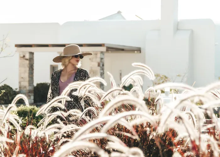 Nilea Island Living מלון דירות 4*